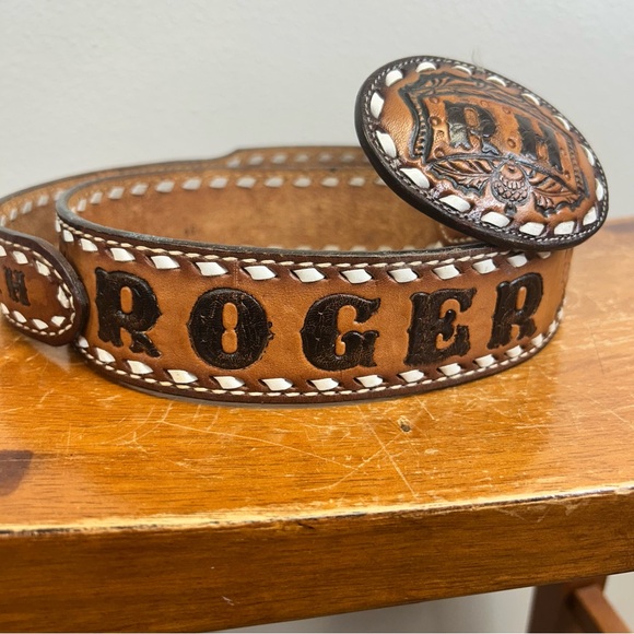 Vintage Roger RH Brown Leather Belt Custom Buckle Tony Lama Western Southwestern - Picture 3 of 12